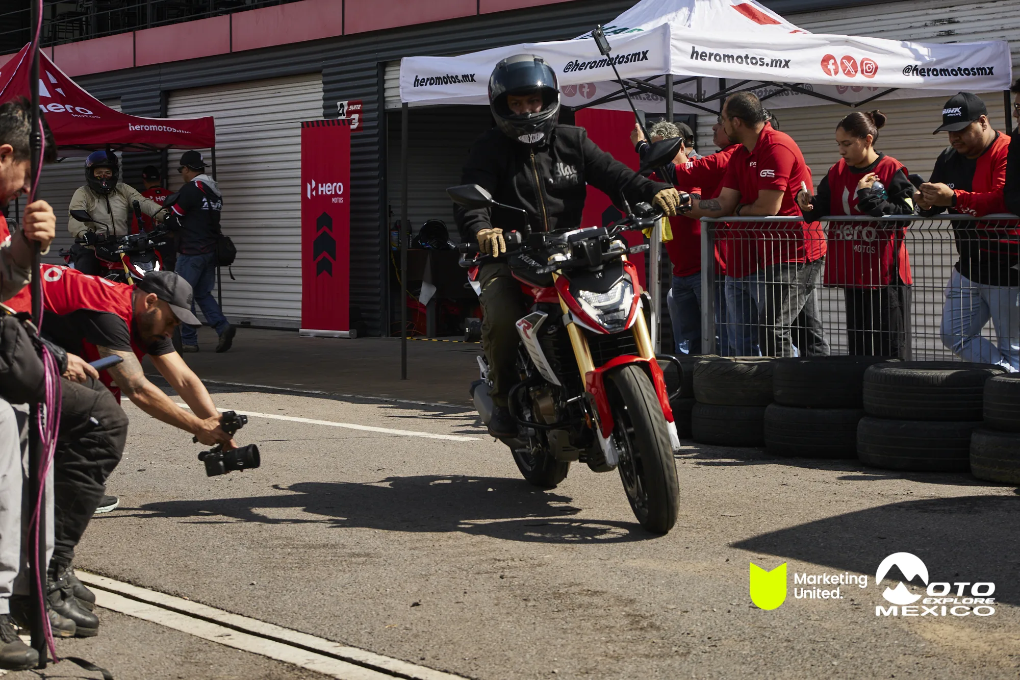 HUNK TRACKDAY 226